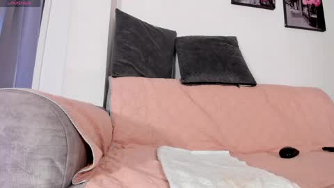 Snapshot of grettel__ chatting on 04-30-26, 08:57 Gretel online show from 04-30-26, 08:57