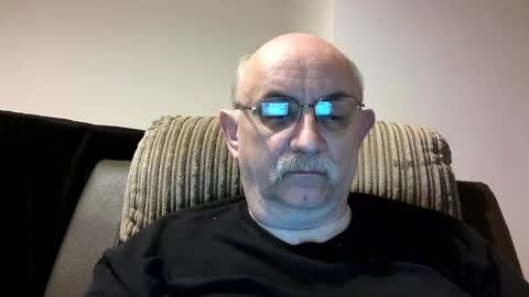 Snapshot of grey_dom chatting on 12-21-24, 08:21 Master  Sir online show from 12-21-24, 08:21