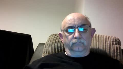 Snapshot of grey_dom chatting on 01-01-25, 08:04 Master  Sir online show from 01-01-25, 08:04
