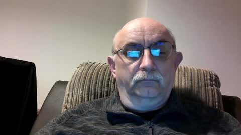Snapshot of grey_dom chatting on 01-07-25, 01:46 Master  Sir online show from 01-07-25, 01:46