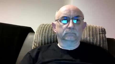 Snapshot of grey_dom chatting on 03-04-25, 09:32 Master  Sir online show from 03-04-25, 09:32