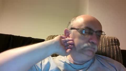 Snapshot of grey_dom chatting on 09-27-25, 10:26 Master  Sir online show from 09-27-25, 10:26