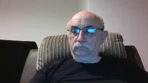 Snapshot of grey_dom chatting on 10-03-25, 08:06 Master  Sir online show from 10-03-25, 08:06