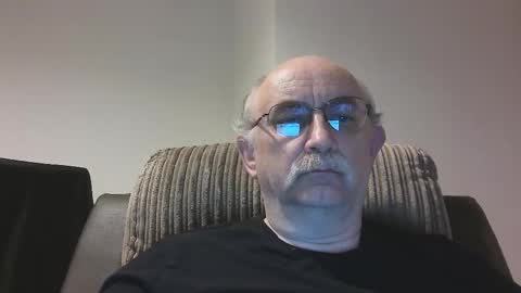 Snapshot of grey_dom chatting on 10-16-25, 09:05 Master  Sir online show from 10-16-25, 09:05