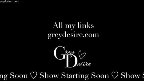 Snapshot of greydesire69 chatting on 11-19-25, 01:05 2 online show from 11-19-25, 01:05
