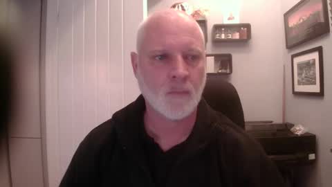 greyfox_6000 online show from 02-19-26, 03:41