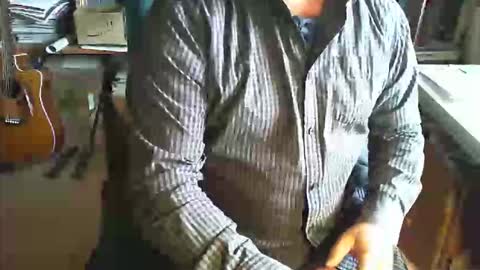 Snapshot of greyhounddog chatting on 10-17-25, 09:01 greyhounddog online show from 10-17-25, 09:01