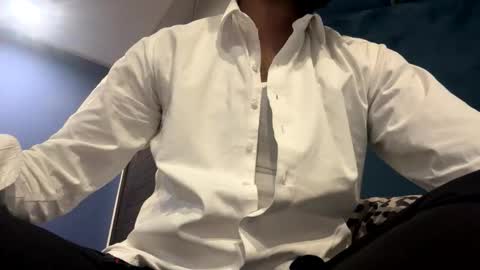 Snapshot of greymen2020 chatting on 02-17-26, 02:57 greymen2020 online show from 02-17-26, 02:57