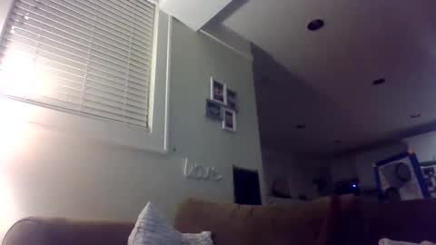 Snapshot of greyvan96 chatting on 02-14-25, 01:08 Perfectlyaveragesavage online show from 02-14-25, 01:08