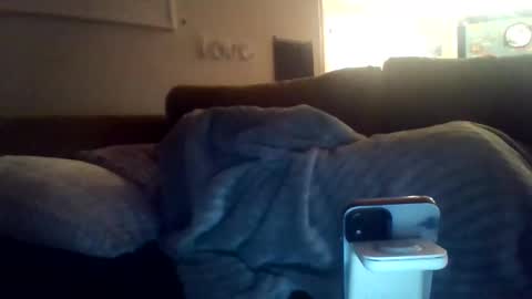 Snapshot of greyvan96 chatting on 02-16-25, 10:43 Perfectlyaveragesavage online show from 02-16-25, 10:43