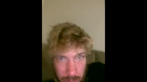 Snapshot of greyvan96 chatting on 10-11-25, 02:48 Perfectlyaveragesavage online show from 10-11-25, 02:48