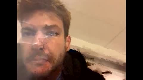 Snapshot of greyvan96 chatting on 10-29-25, 10:39 Perfectlyaveragesavage online show from 10-29-25, 10:39