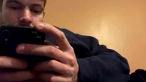 Snapshot of greyvan96 chatting on 01-17-26, 03:22 Perfectlyaveragesavage online show from 01-17-26, 03:22