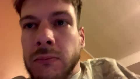 Snapshot of greyvan96 chatting on 02-26-26, 03:49 Perfectlyaveragesavage online show from 02-26-26, 03:49