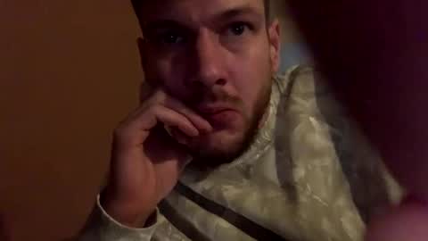 Snapshot of greyvan96 chatting on 02-28-26, 03:40 Perfectlyaveragesavage online show from 02-28-26, 03:40