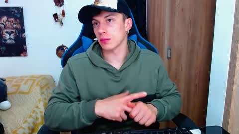 Snapshot of griego01 chatting on 01-13-25, 07:31 griego01 online show from 01-13-25, 07:31