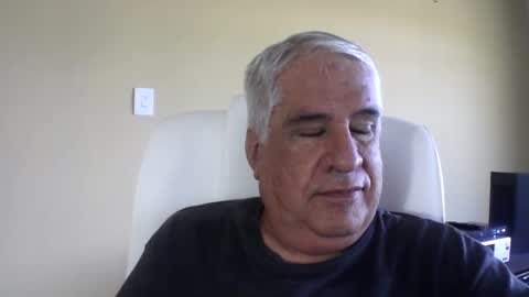 grisa01 online show from 02-15-26, 12:36