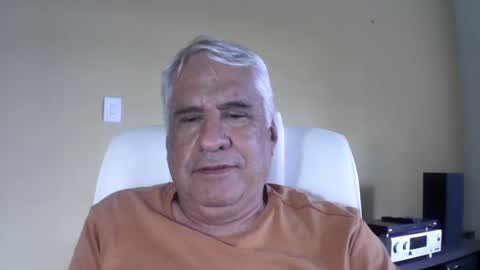 grisa01 online show from 02-24-26, 05:33