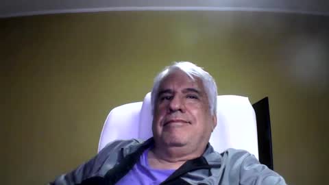 grisa01 online show from 08-01-26, 11:14