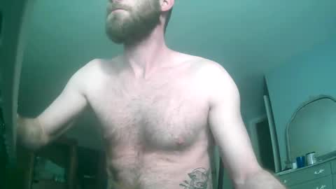 Snapshot of grizzley84 chatting on 02-25-25, 05:52 grizzly84 online show from 02-25-25, 05:52