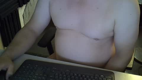 Snapshot of grooce_sub chatting on 06-29-26, 05:35 Grooce online show from 06-29-26, 05:35