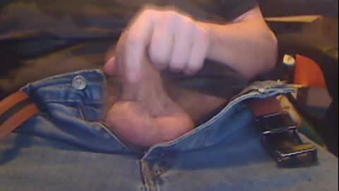 Snapshot of gruhahn chatting on 12-13-24, 06:31 DankMess online show from 12-13-24, 06:31