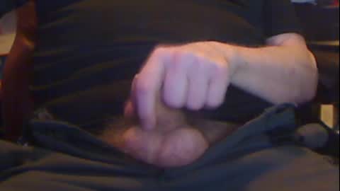 Snapshot of gruhahn chatting on 01-16-25, 05:42 DankMess online show from 01-16-25, 05:42