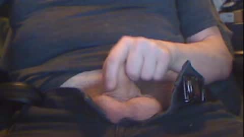 Snapshot of gruhahn chatting on 02-08-25, 06:33 DankMess online show from 02-08-25, 06:33