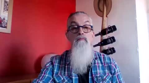 Snapshot of grybear60 chatting on 01-06-26, 11:58 Grybear online show from 01-06-26, 11:58