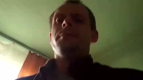 grzegorz9090 online show from 11-04-25, 07:29