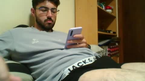 Snapshot of gsendra chatting on 05-16-26, 10:41 gsendra online show from 05-16-26, 10:41