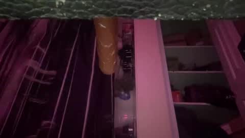 Snapshot of gswaze12 chatting on 11-14-25, 08:24 GSwaze online show from 11-14-25, 08:24