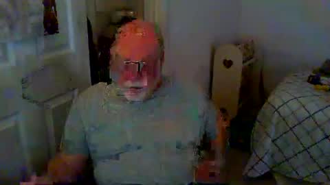 Snapshot of gtnolder60 chatting on 12-22-24, 02:06 Gary online show from 12-22-24, 02:06