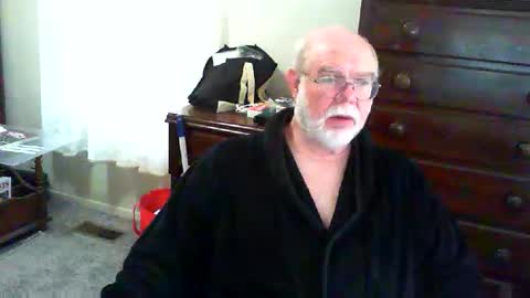 Snapshot of gtnolder60 chatting on 05-26-26, 11:06 Gary online show from 05-26-26, 11:06