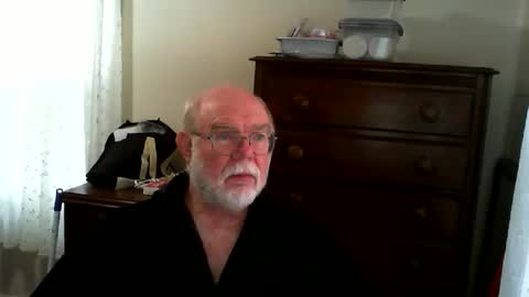 Snapshot of gtnolder60 chatting on 06-06-26, 11:15 Gary online show from 06-06-26, 11:15