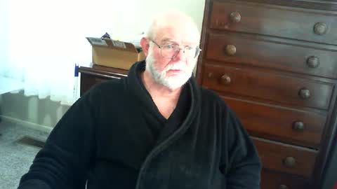Snapshot of gtnolder60 chatting on 07-05-26, 12:23 Gary online show from 07-05-26, 12:23