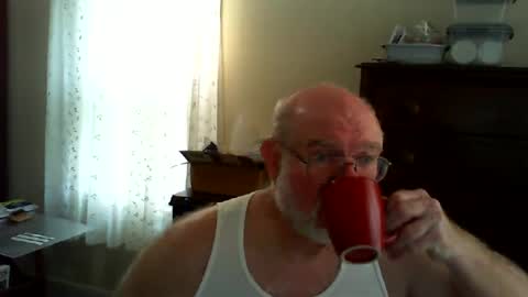 Snapshot of gtnolder60 chatting on 07-15-26, 01:27 Gary online show from 07-15-26, 01:27