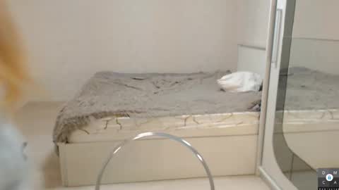 Eva online show from 03-05-25, 04:35