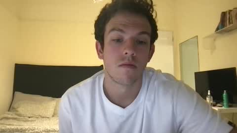 Snapshot of guapogringo03 chatting on 09-30-25, 05:07 guapogringo03 online show from 09-30-25, 05:07