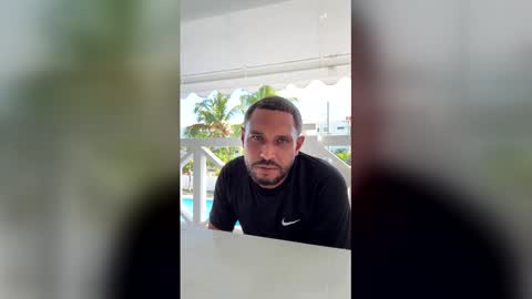 Snapshot of gucci4u2 chatting on 03-22-26, 08:56 gucci4u2 online show from 03-22-26, 08:56