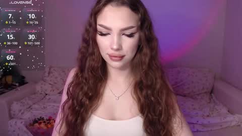 Snapshot of guilty_pleasureee chatting on 02-16-25, 08:00 Marta online show from 02-16-25, 08:00