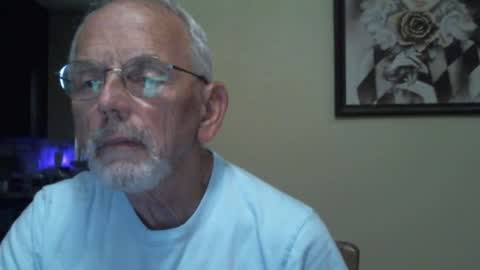 Snapshot of gulfcoast1952 chatting on 12-08-24, 02:30 Roy online show from 12-08-24, 02:30