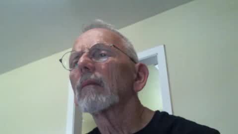 Snapshot of gulfcoast1952 chatting on 02-23-25, 05:07 Roy online show from 02-23-25, 05:07