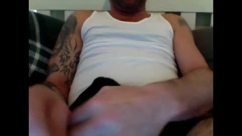 Snapshot of gulliverfuck chatting on 05-11-26, 07:03 Gulliver online show from 05-11-26, 07:03