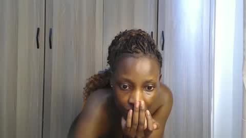 Miss Incredible online show from 04-29-26, 11:36