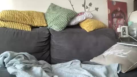 gummicasual online show from 06-25-26, 07:13