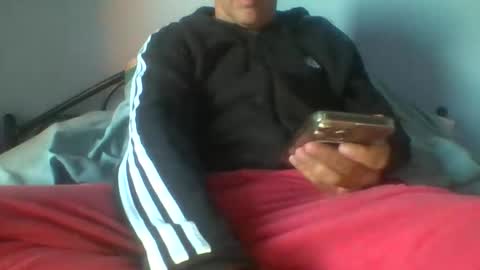 Snapshot of gunishment chatting on 11-15-25, 02:24 gunishment online show from 11-15-25, 02:24