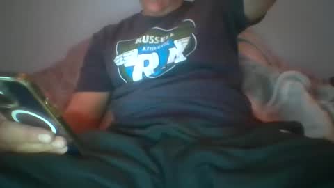 Snapshot of gunishment chatting on 11-28-25, 02:09 gunishment online show from 11-28-25, 02:09