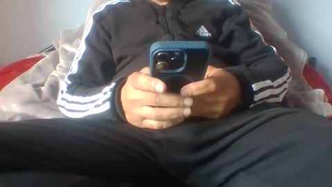 Snapshot of gunishment chatting on 02-01-26, 12:26 gunishment online show from 02-01-26, 12:26