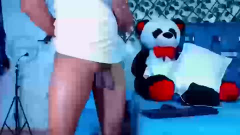 Snapshot of gurxxxt chatting on 09-29-25, 04:45 Hakim online show from 09-29-25, 04:45